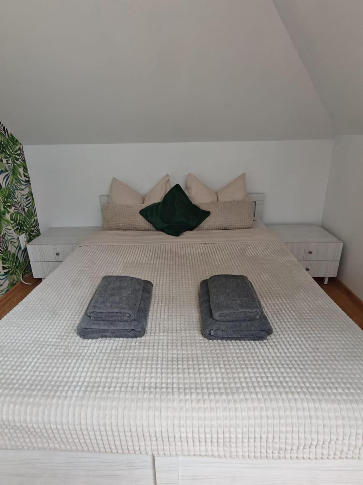 Brasov Cucu Residence Luaran gambar